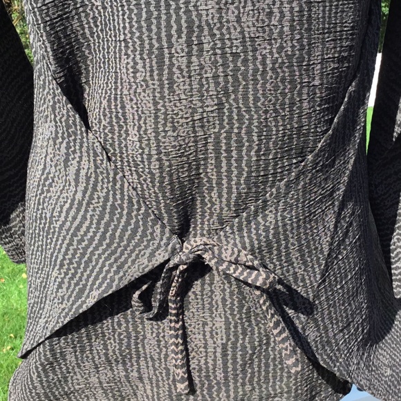 O.N.A. New York Tokyo Meadow Sachiko Cardigan - Picture 5 of 8